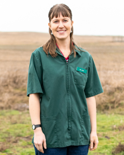 Dr Leah